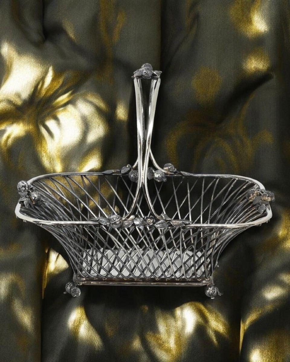 Sterling Silver Bread Basket - Italy, 20th Century